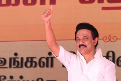MK Stalin writes to Dr Harshvardan, Increase vaccine allocation for govt institutions to 90pc