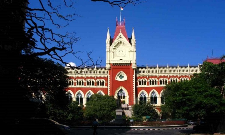 Div bench of Calcutta HC recuses itself from hearing 2 WBSSC scam cases