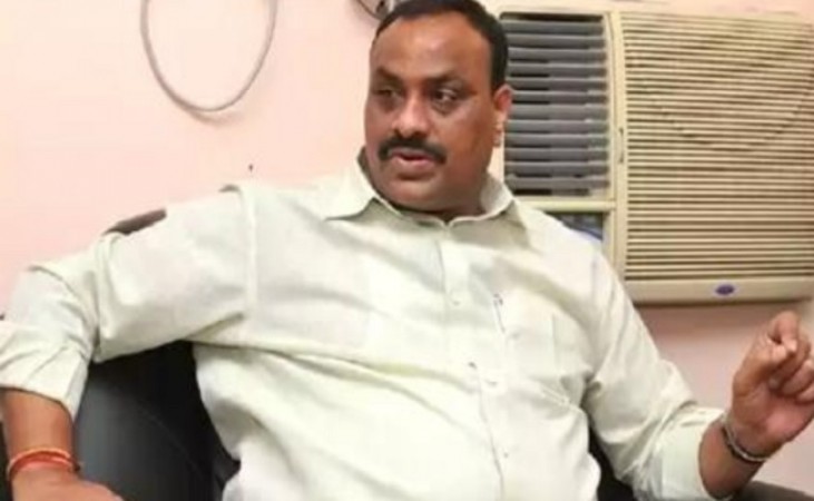 TDP State President incensed over the tensions  for AP and Telangana Boarder issue