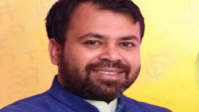 AAP MLA Akhilesh Pati Tripathi To Join ACB Probe Today | NewsTrack ...