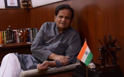 Congress Leader Ahmed Patel passes away, Covid 19