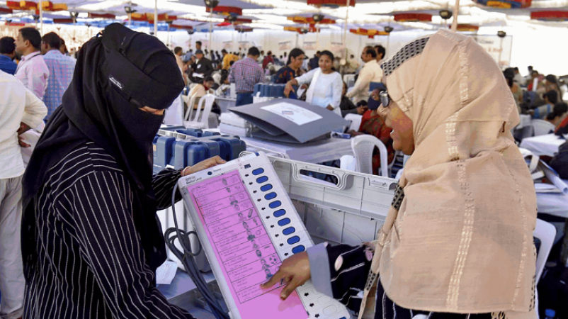 Telangana Assembly Elections 2023: Azharuddin and Allu Arjun among High-Profile Voters