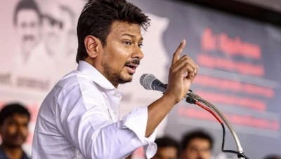 Prominent Figures Petition CJI to Address Udhayanidhi Stalin's Critique of Sanatan Dharma