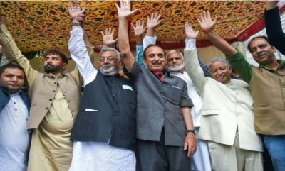 'I don't promise restoration of Article 370': Ghulam Nabi Azad in Baramulla