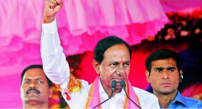 KCR sharpens criticism against BJP ahead of national plunge