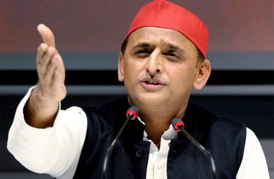 Akhilesh Yadav slams BJP, Says BJP not in favour of giving OBCs their rights
