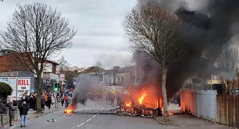 North Ireland riot, 19 officers injured, violence across the region