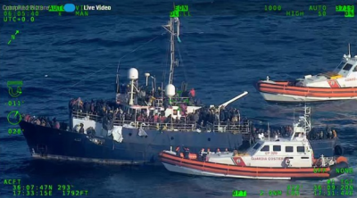 1,200 migrants are drifting at sea, and the Italian coast guard is working to save them