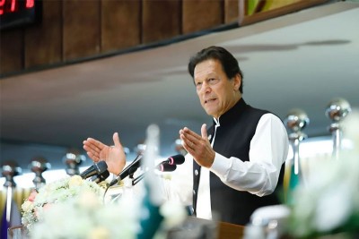 पूर्व प्रधानमंत्री इमरान खान ने  मिले 58 उपहारों को वापिस नहीं किया : रिपोर्ट