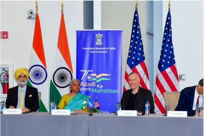 वित्त मंत्री निर्मला सीतारमण ने अमेरिकी निवेशकों को भारत के विकास का हिस्सा बनने के लिए आमंत्रित किया