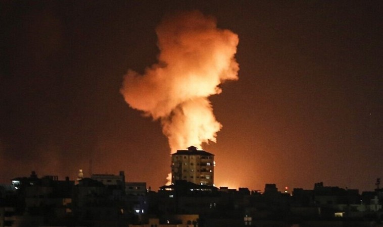 Gaza Strip continue to fire rockets at southern Israel