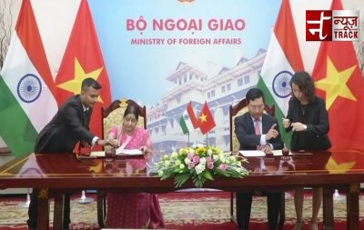 EA Minister Sushma Swaraj and Vietnam's FM sign MoUs between India and Vietnam