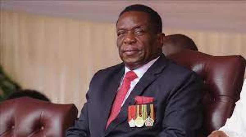 Zimbabwean president announces new steps to curb new Covid-19 variant