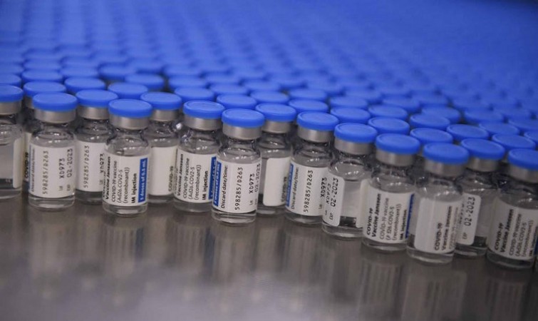 केंद्र ने  139.5 करोड़ से अधिक COVID-19 वैक्सीन खुराक की आपूर्ति की