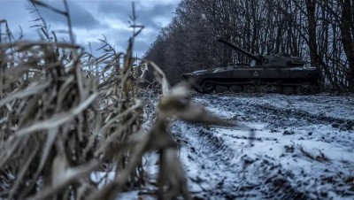 Russian Missile Strikes Rattle Multiple Ukrainian Cities, Triggers Nationwide Alert