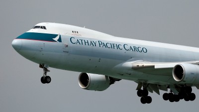 पैसिफिक एयरलाइन  ने कार्गो उड़ानों को निलंबित कर दिया