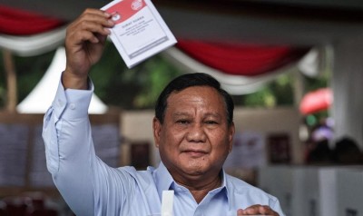 Indonesia Holds Presidential Election with Former General Subianto as Top Contender