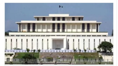 पाकिस्तान: नए साल के दिन जनता के लिए पाकिस्तानी राष्ट्रपति भवन खुला