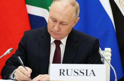 Russia Assumes BRICS Chairmanship: Putin Unveils Priorities for 2024