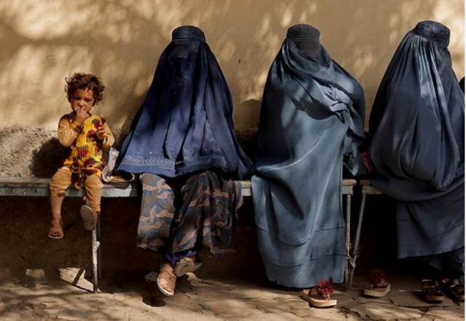 Taliban attempting to eliminate  women from public life, says UN experts