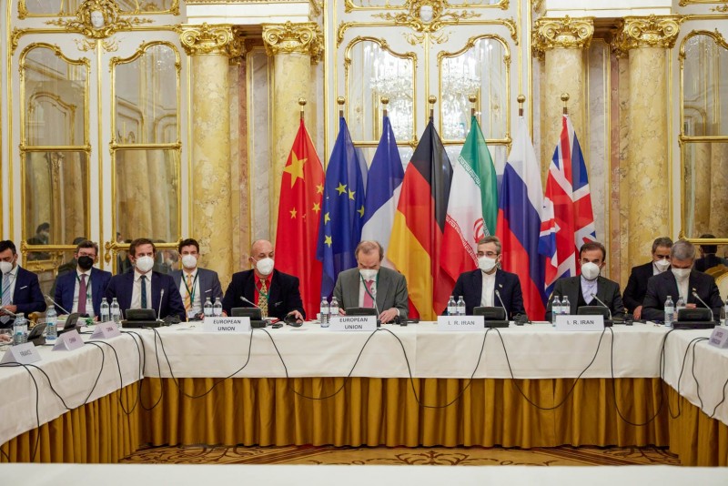 In Vienna, Iran rules out the possibility of an interim deal