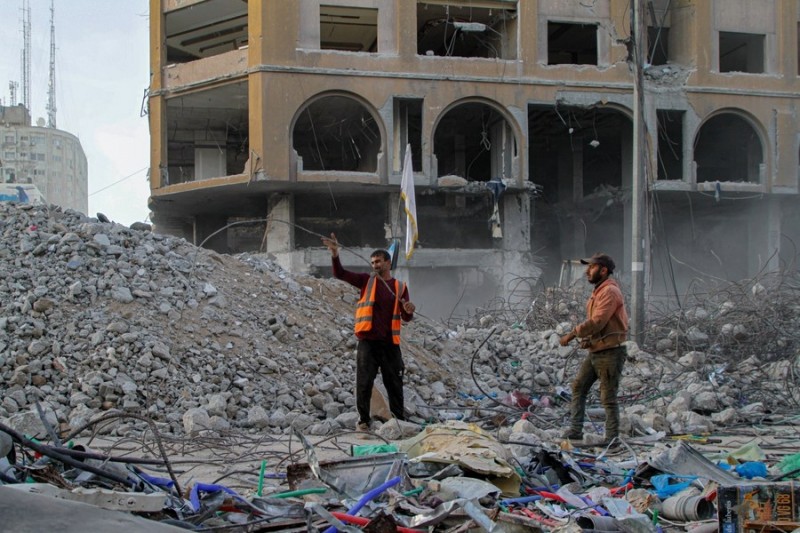 UNRWA helps repair houses in Gaza damaged by Israeli-Palestinian conflict