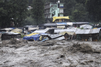 22 people die from torrential rain and floods in northern India