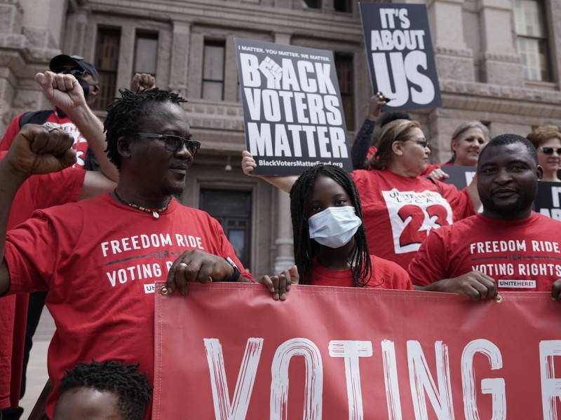 Texas Democrats Flee State To Block Republican Voting Law | NewsTrack ...