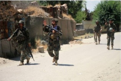 कई हिस्सों पर कब्जे को लेकर अफगान तालिबान और सरकारी बलों के बीच संघर्ष हुआ तेज