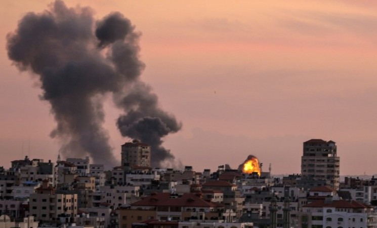 Gaza: Israeli military confirms airstrikes on Hamas base the Gaza Strip