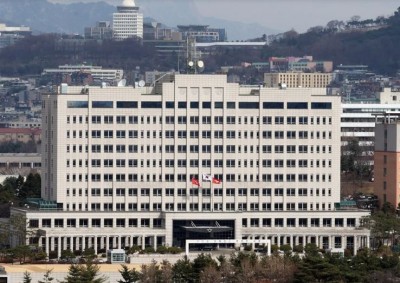 Five entries shortlisted for South Korea's new presidential office