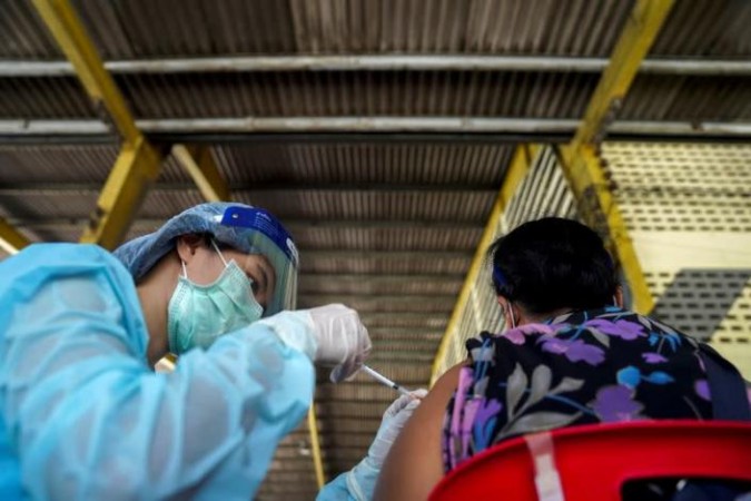 Thailand kicks up long-awaited COVID vaccination drive amid worst outbreak