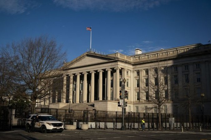 US Budget Deficit Grew to Record USD 2.1 Trillion in Fiscal Year's First 8 Months