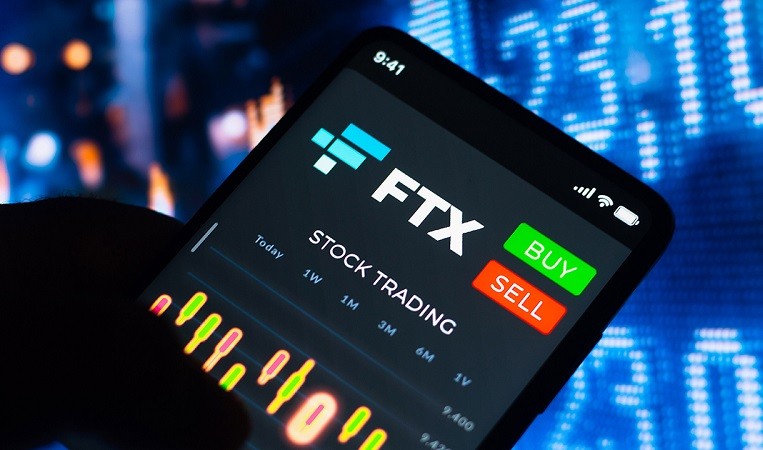 crypto exchange ftx in talks to acquire stake in blockfi