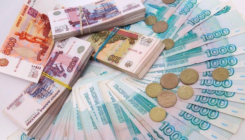 Russian Rouble Losing Ground After Rates Cut Eurobonds Rises