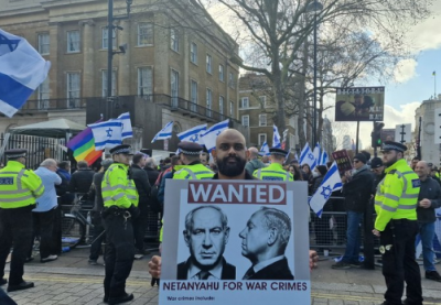 Palestinian activists demand that Netanyahu be detained for war crimes while visiting London