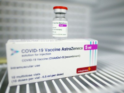 कनाडा में ऑक्सफोर्ड-एस्ट्राजेनेका कोरोना वैक्सीन के टीकाकरण पर लगी रोक