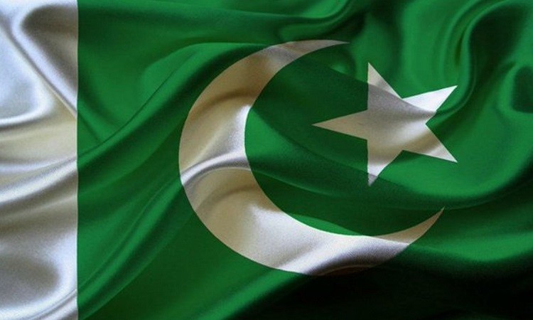Pakistan seeks import ban on luxury items due to its economic crisis