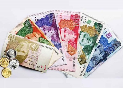आर्थिक, राजनीतिक संकट के कारण  पाकिस्तानी रुपया 200 के आंकड़े को पार कर गया