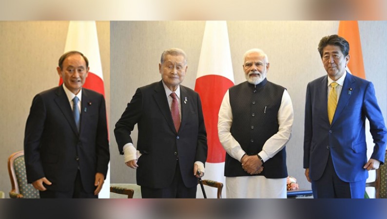 PM Modi meets 3 Ex- Japanese leaders - Suga, Abe and Mori in Tokyo
