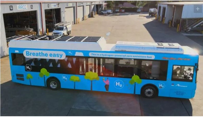 Hydrogen-powered electric bus to begin trial in Australia