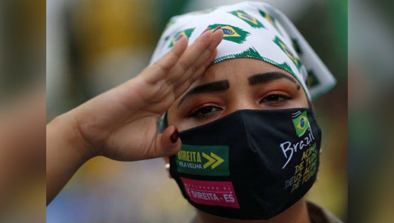 ब्राजील में कोरोना ने लिया भयवाह रूप, 4,50,000 के पार हुआ मौत का आंकड़ा