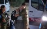 हमास के चंगुल से छूटे बंधकों का इजराइली सैनिकों ने किया स्वागत, बोले- अभी और भी लोगों का इंतज़ार