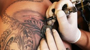 Check out risks involved in inking the Tattoos!!