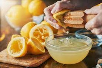 What happens to skin and health if you drink lemon water every day for a month?