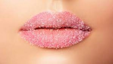 Make lip scrub at home with these methods, lips will remain naturally soft and healthy