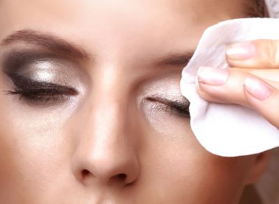 Follow makeup tips and the make-up removal