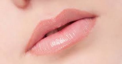 Home remedies to achieve Pink lips