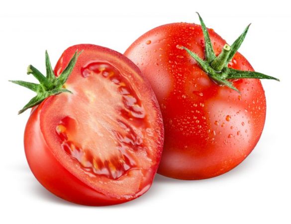 Tomato saves the skin from aging
