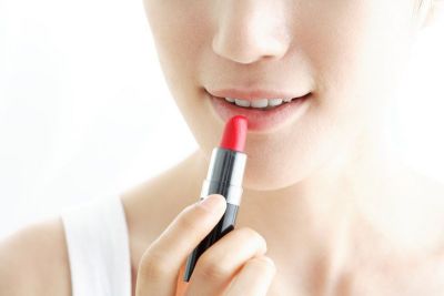 Keep these things in mind before buying lipstick
